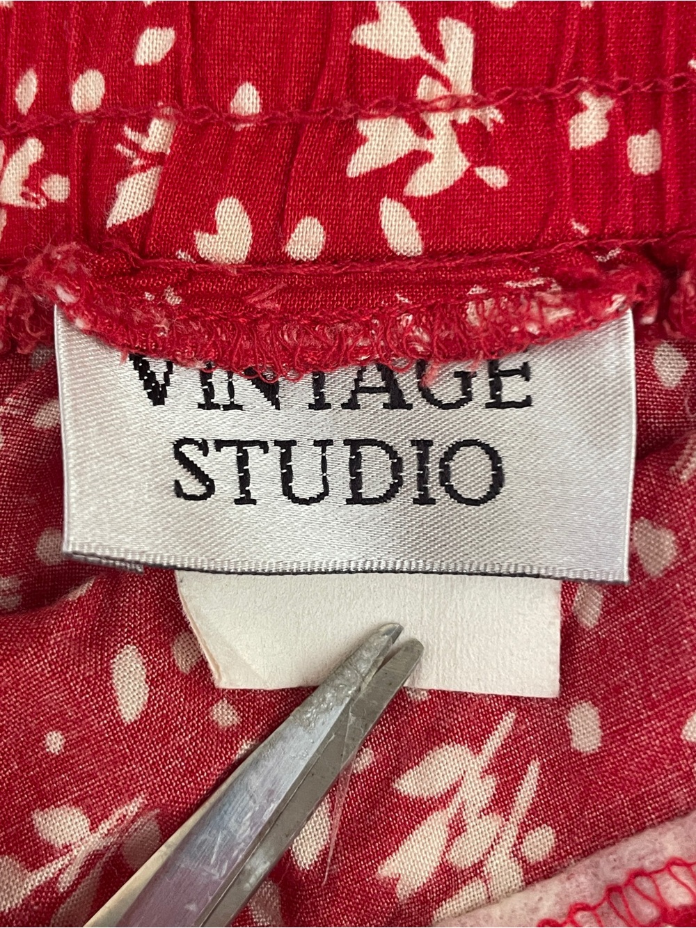 Vintage Studio Red Floral Button-Front Midi Skirt - Picture 9 of 9